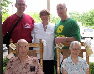 Family09061601 Mom, Dad, Janet, Ken and me. Gallatin, Tennessee. June 16, 2009.