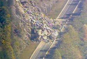 The rock slide on I-40, October 25, 2009.  Photo by wpsa.com