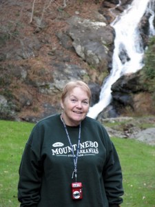 BetsyLowerSpivey09112701