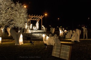 Wise men, angels and shepherds gathered around the manger.  Opryland Hotel, Nashville, Tennessee.  December 19, 2013.